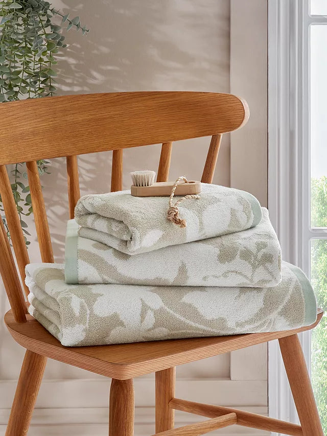 Oriental Garden | Dove Grey