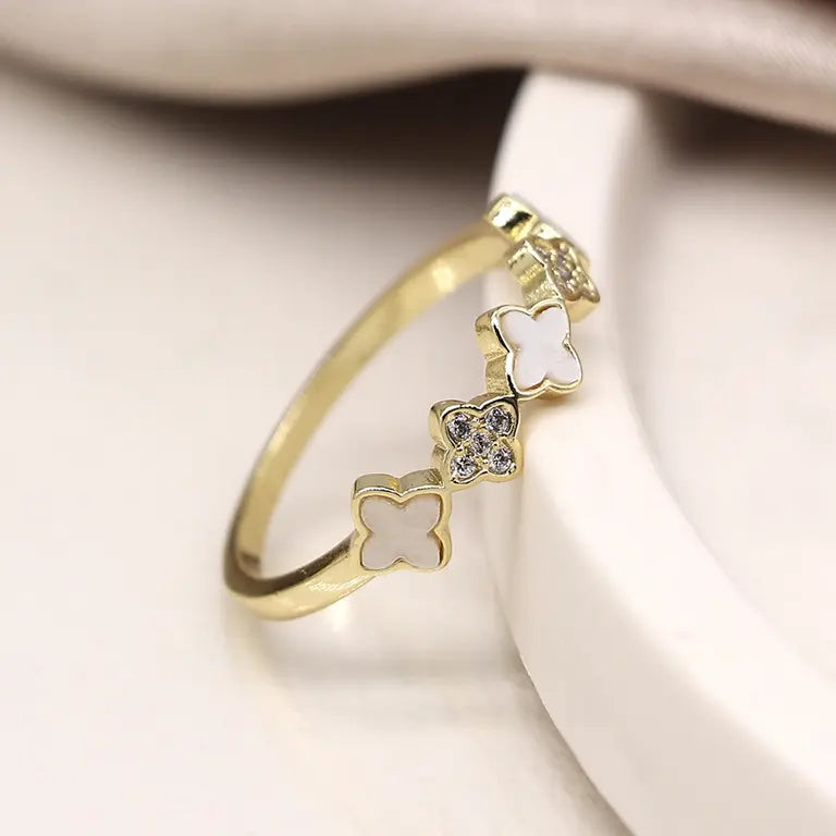 Golden Quatrefoil Ring