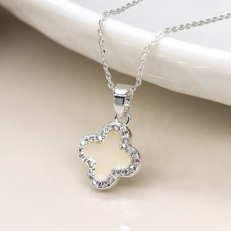 Quatrefoil Necklace | Silver