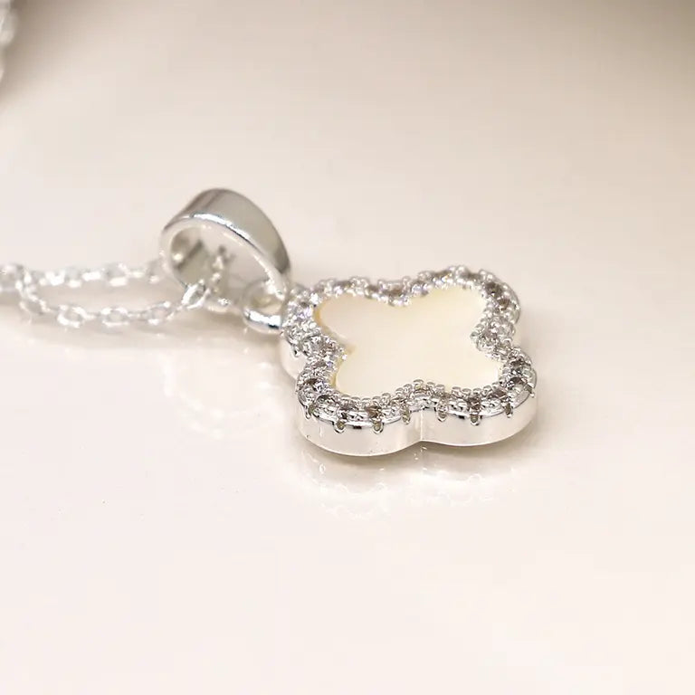 Quatrefoil Necklace | Silver