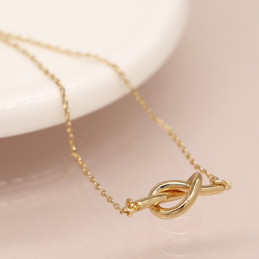 Golden Knot | Necklace