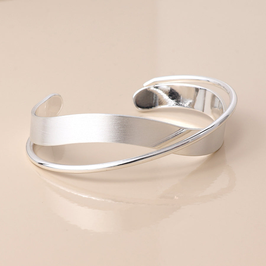 Twist Bangle | Silver Plated Brushed
