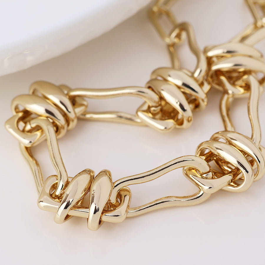Odyssey golden polished mixed link necklace