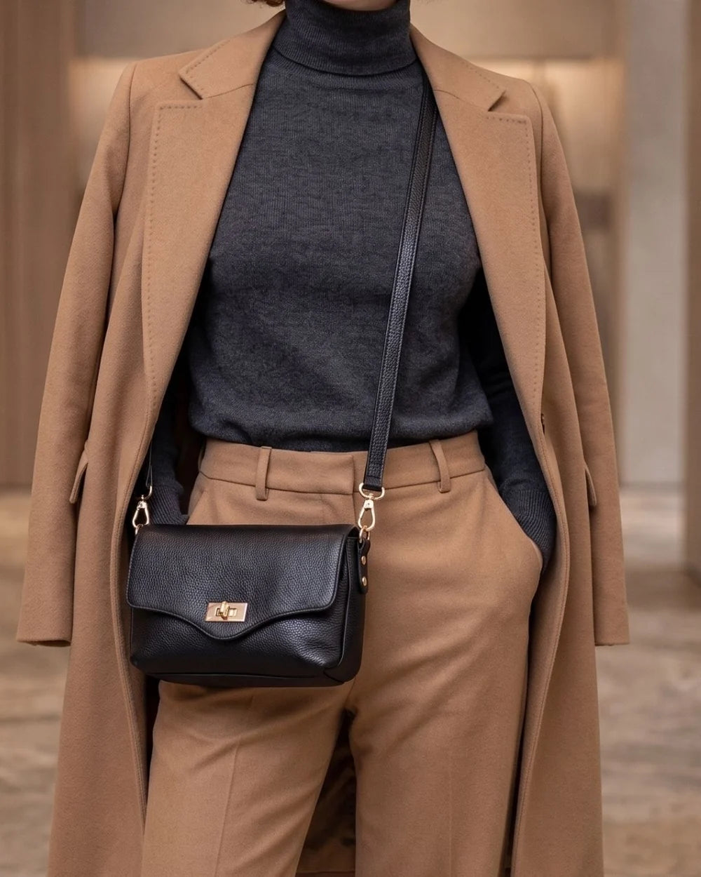 Twist Clasp | Handbag