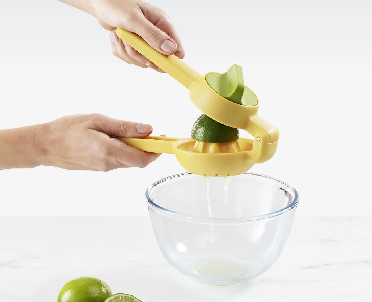 JuiceMax Dual-action Yellow Citrus Press