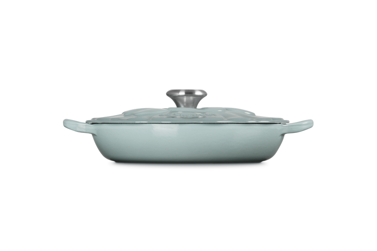 Cast Iron Petal Shallow Casserole | Sea Salt 26cm
