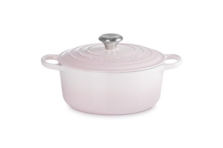 Le Creuset Signature Cast Iron Round Casserole Shell Pink | 24cm / 4.2L