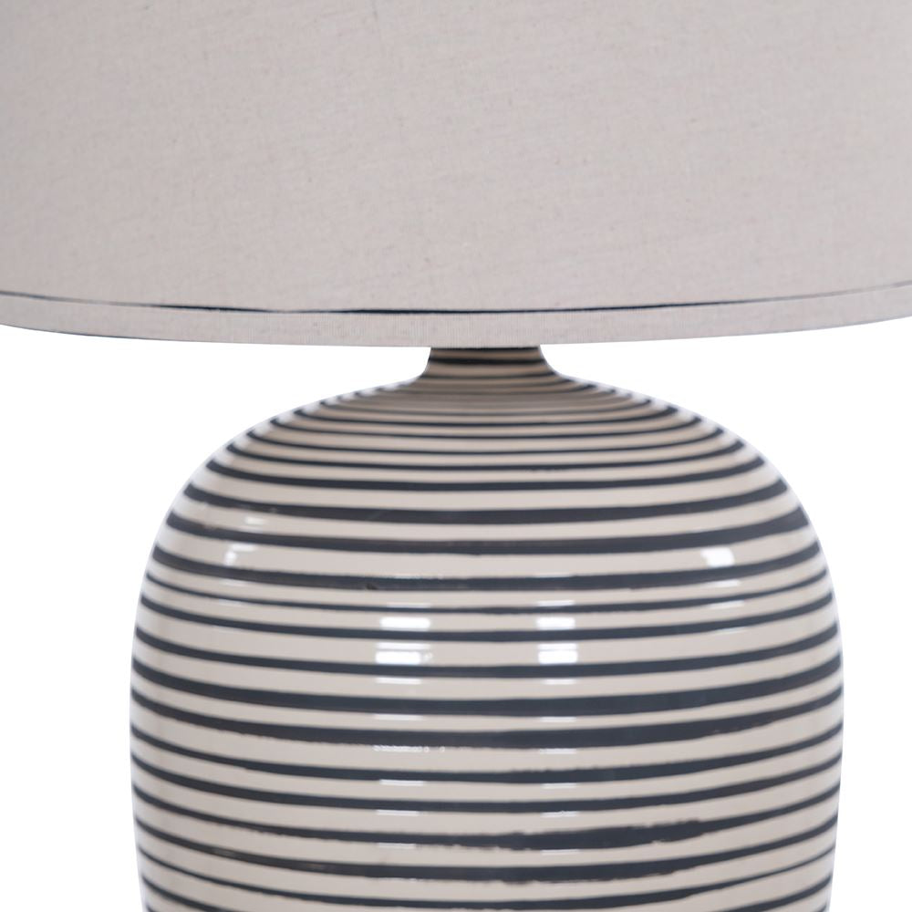 Black & White Ribbed Table Lamp