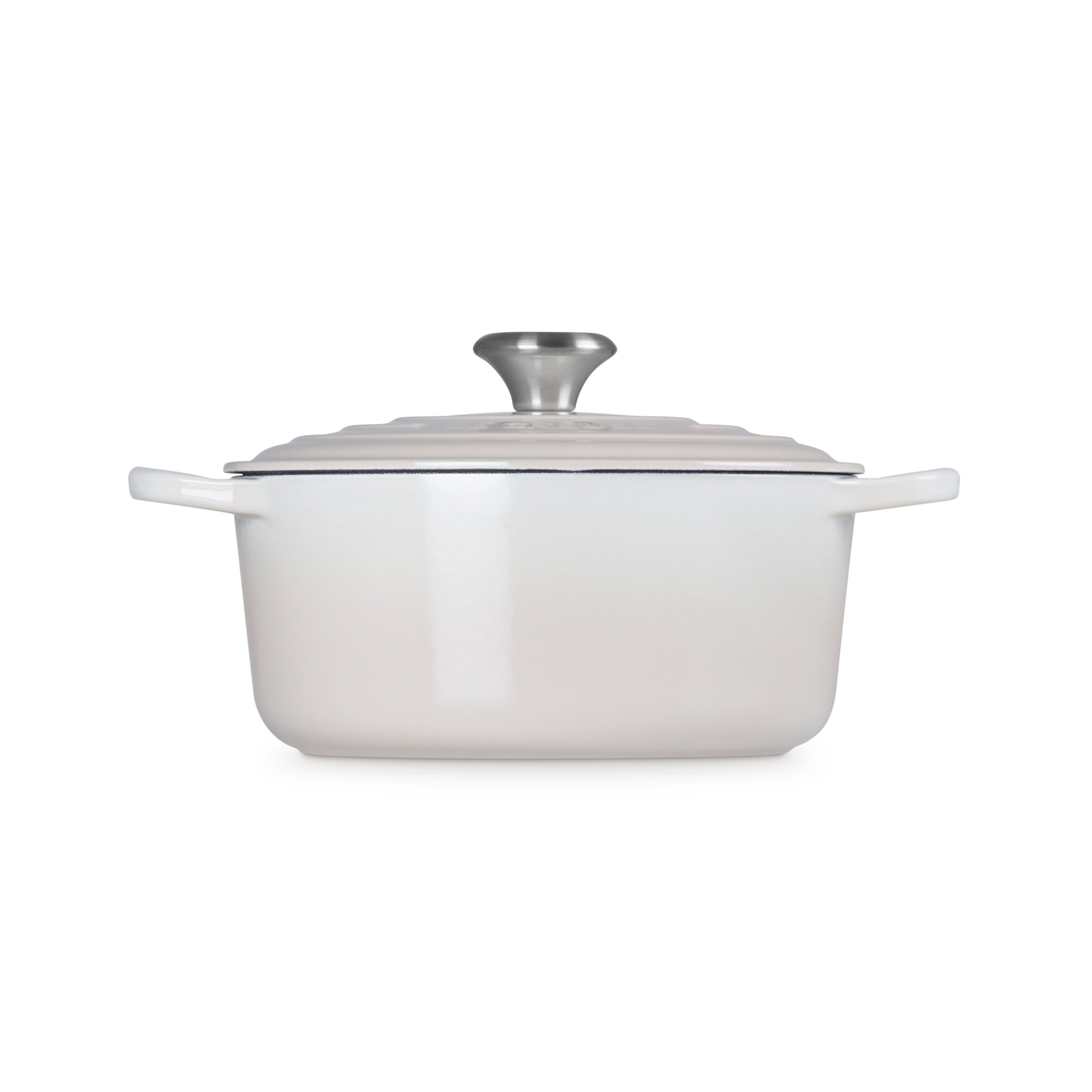 Le Creuset Signature Cast Iron Round Casserole 24cm Meringue