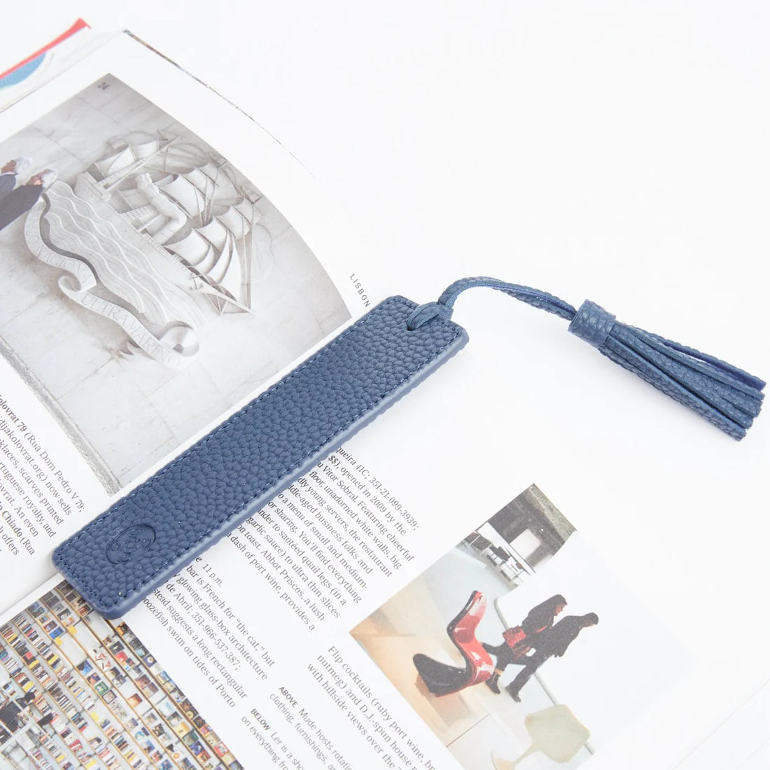 Barn Bookmark | Navy
