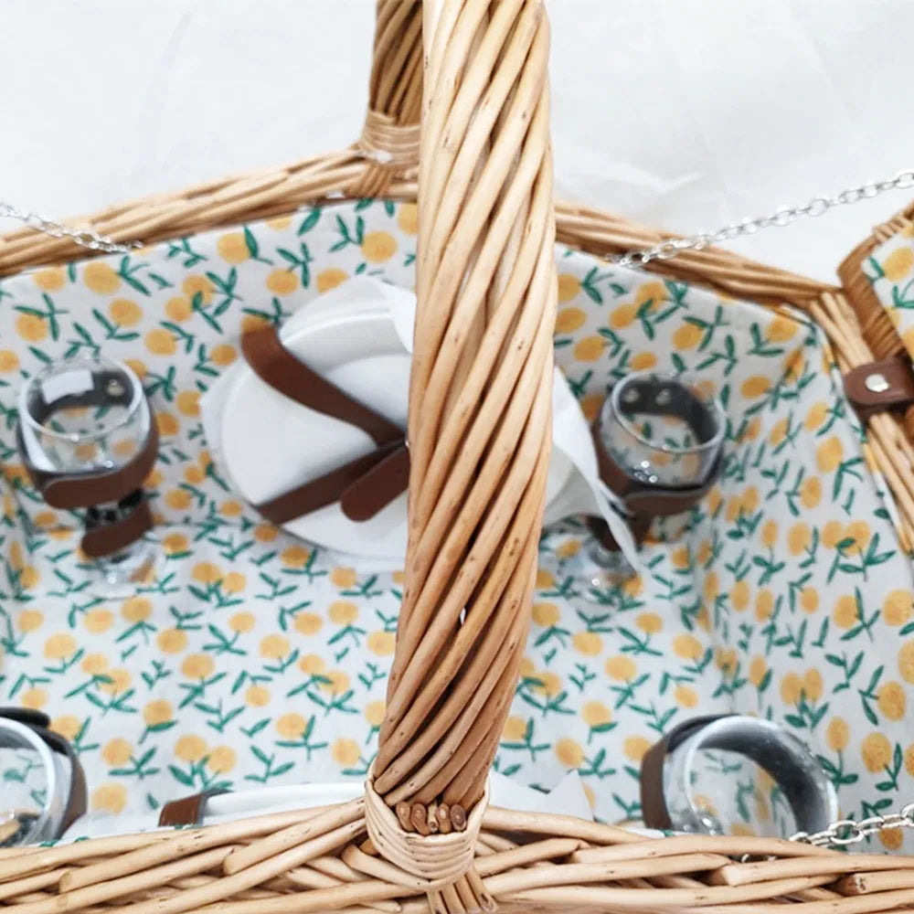 RABLEY 4 PERSON PICNIC HAMPER