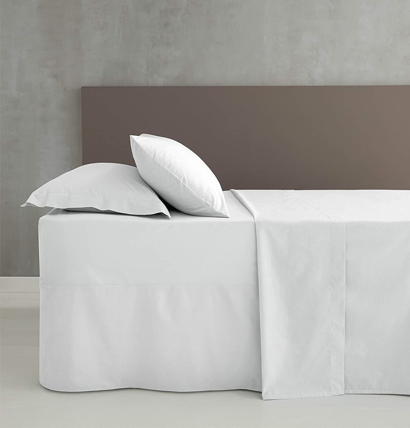 White Housewife Pillowcases