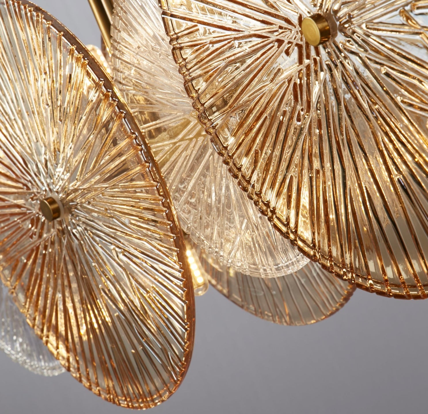 Wagon Wheel 10Lt Bar Pendant