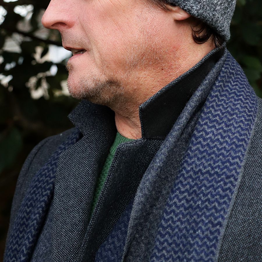 Navy & Grey Zig-Zag Scarf