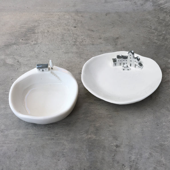 Flat Dish | No Place Like Home