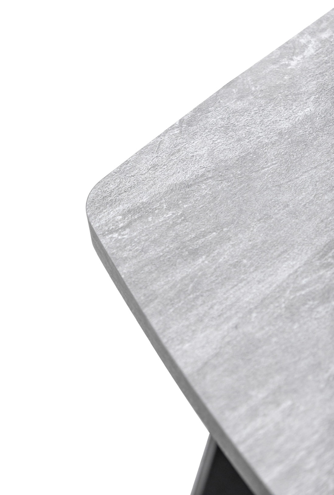 Remington | Dining Table