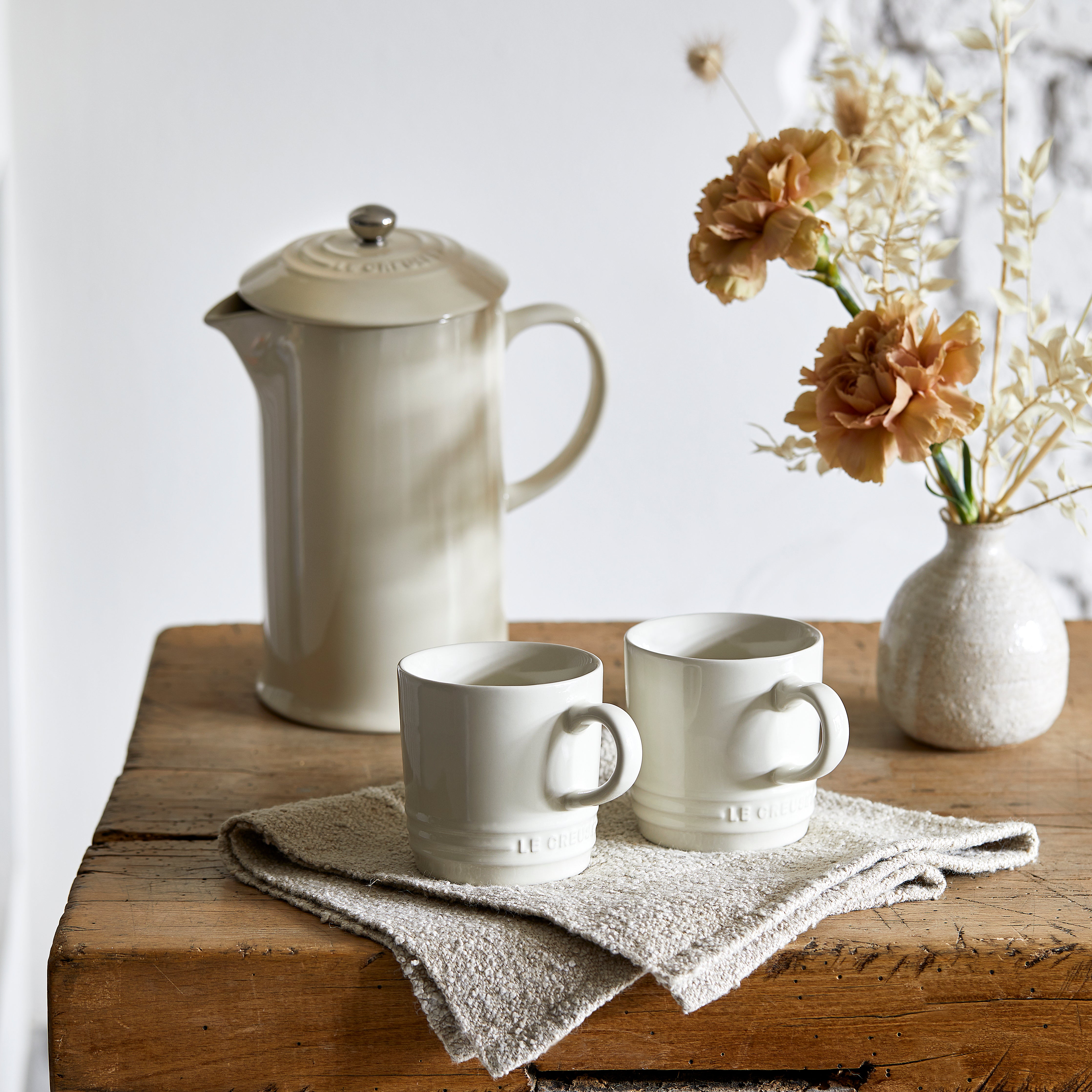 Le Creuset Stoneware Cafetiere with Metal Press 1L Meringue