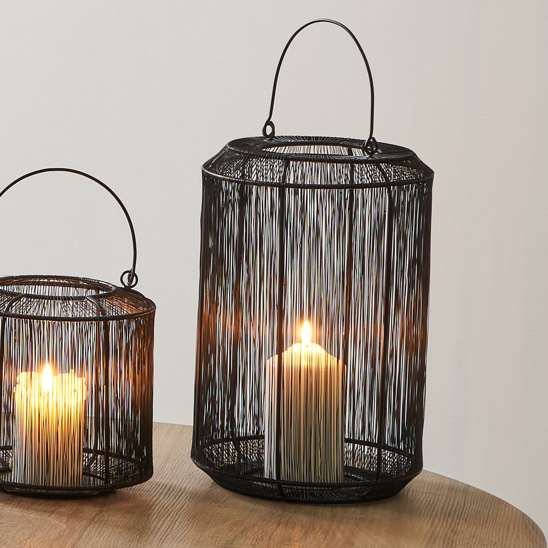 Black Metal Wire Lantern | Medium