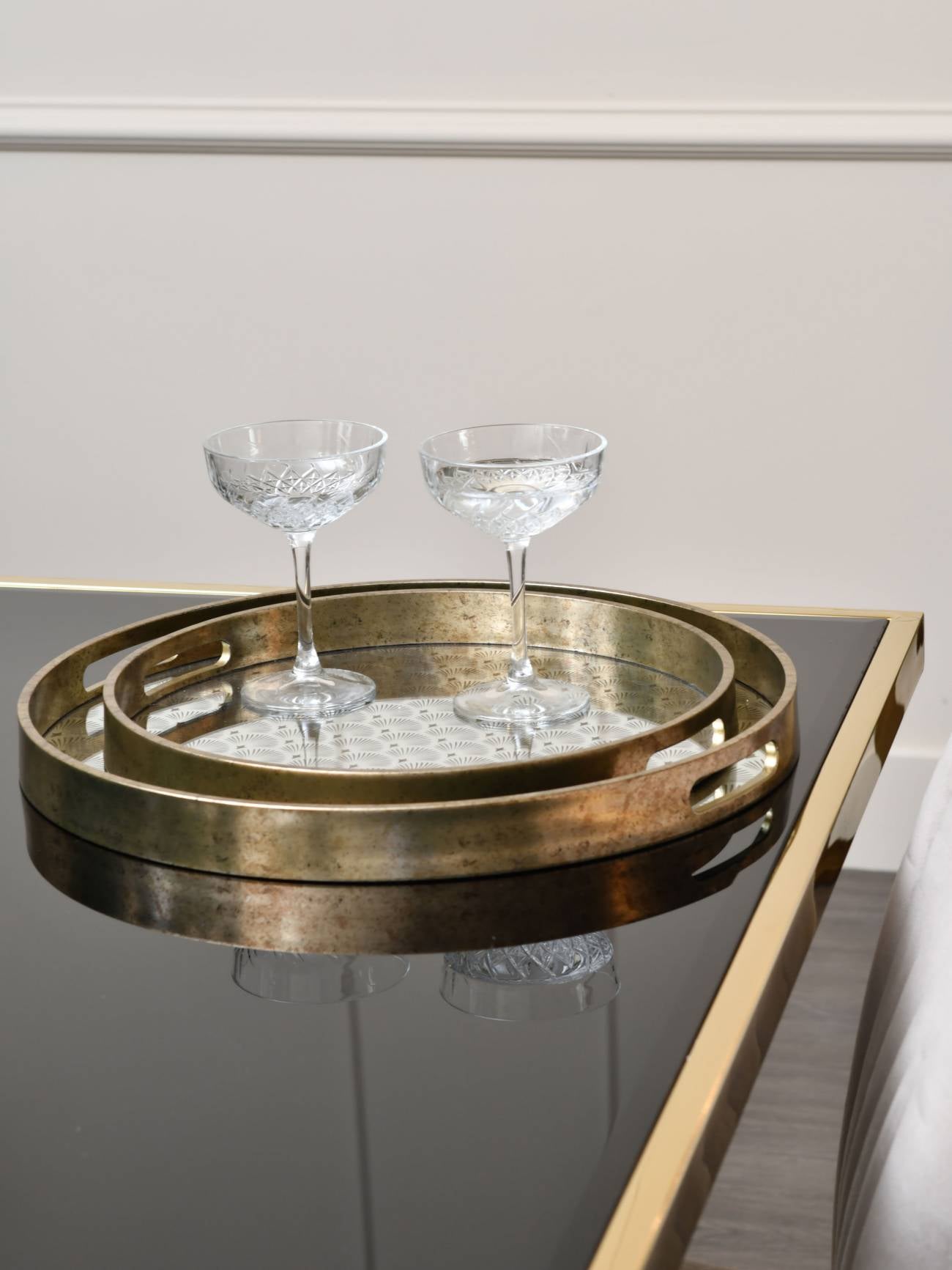 Deco Scallop Antique Gold Trays