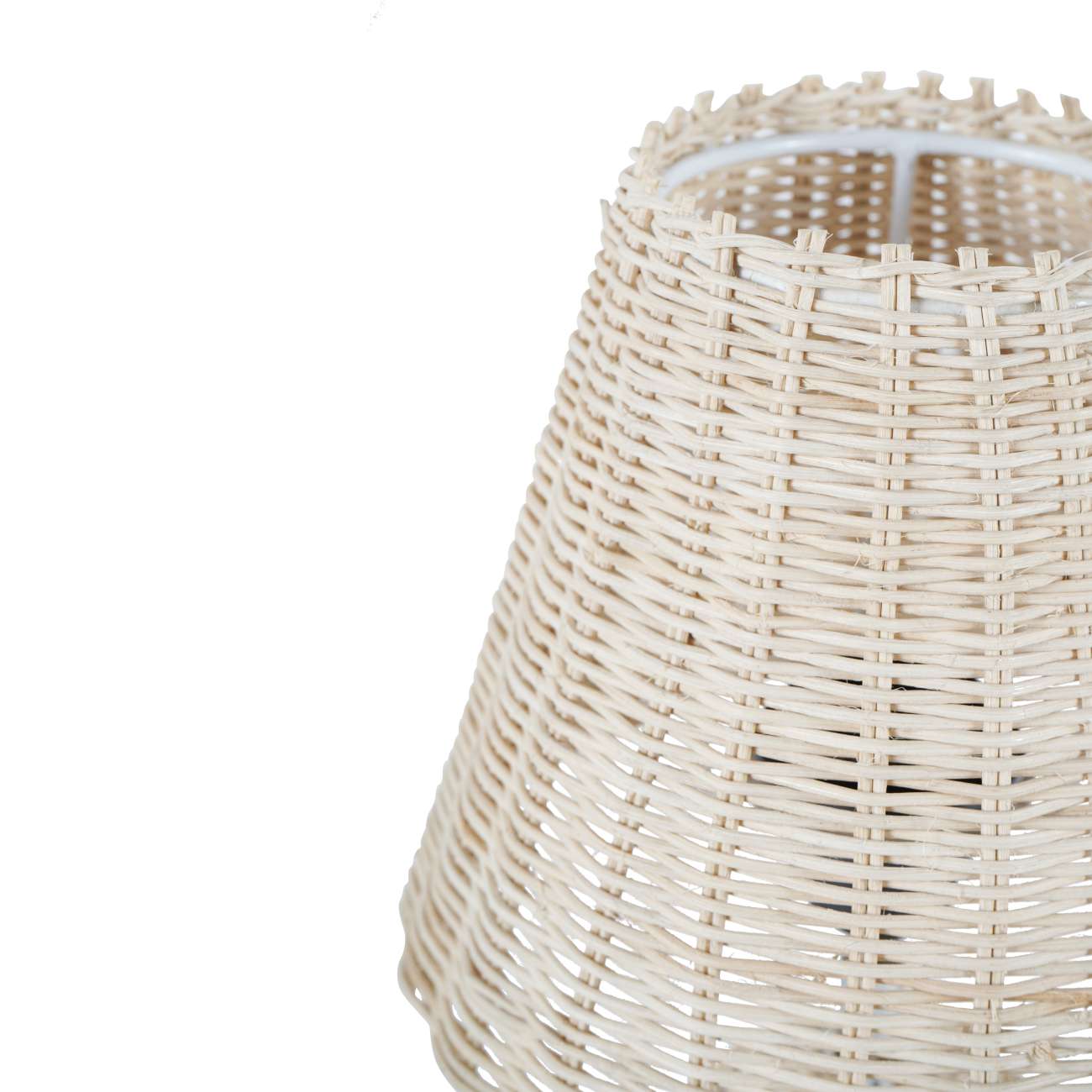 Promo Rattan Lamp
