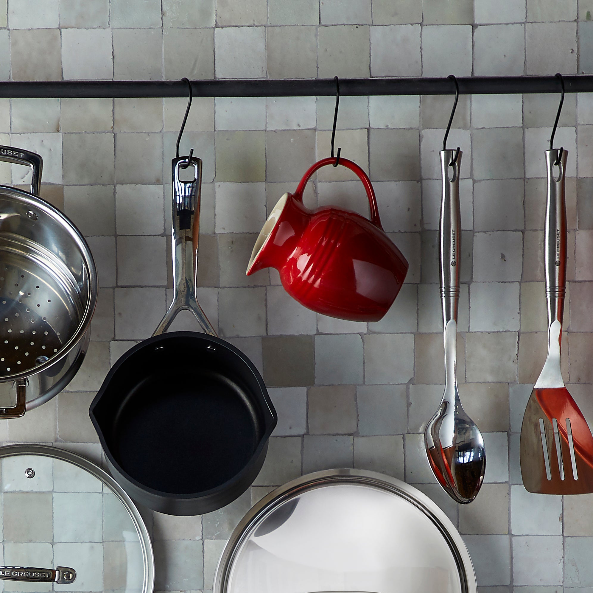 Le Creuset Stoneware Breakfast Jug 600ml Cerise