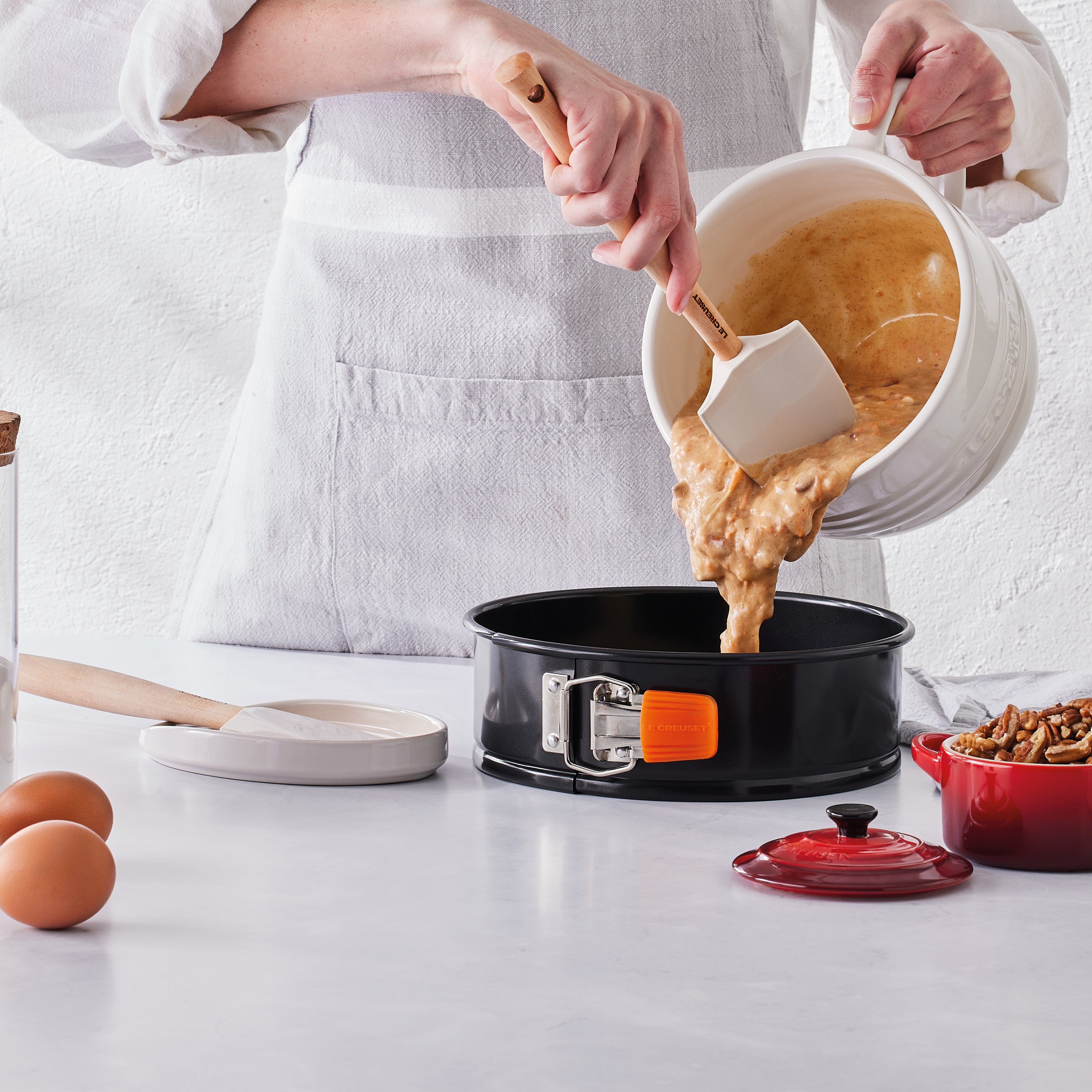 Le Creuset Stoneware Oval Spoon Rest Meringue