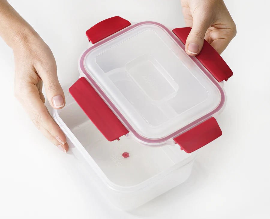 Nest Lock 5-Piece Compact Storage Container Set