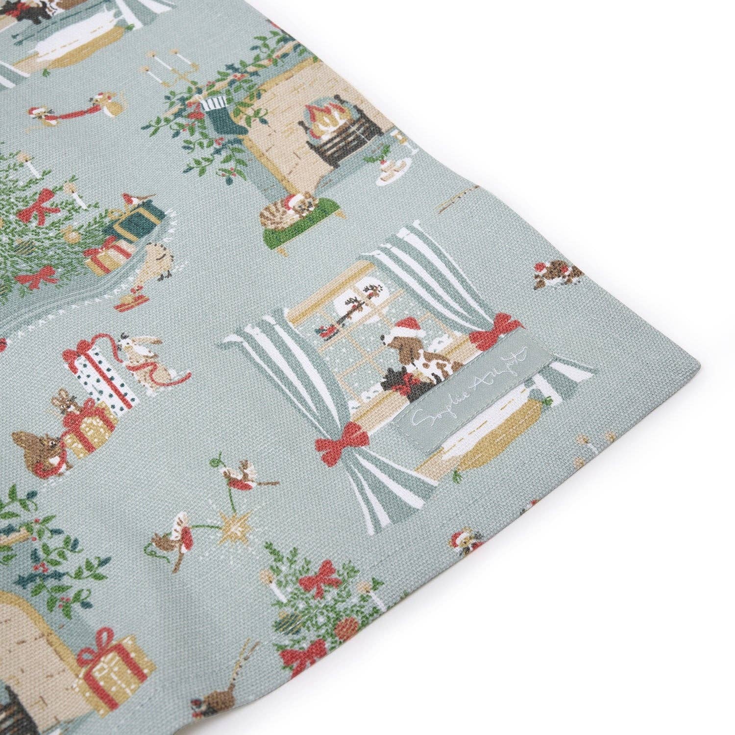 Cosy Christmas Table Runner