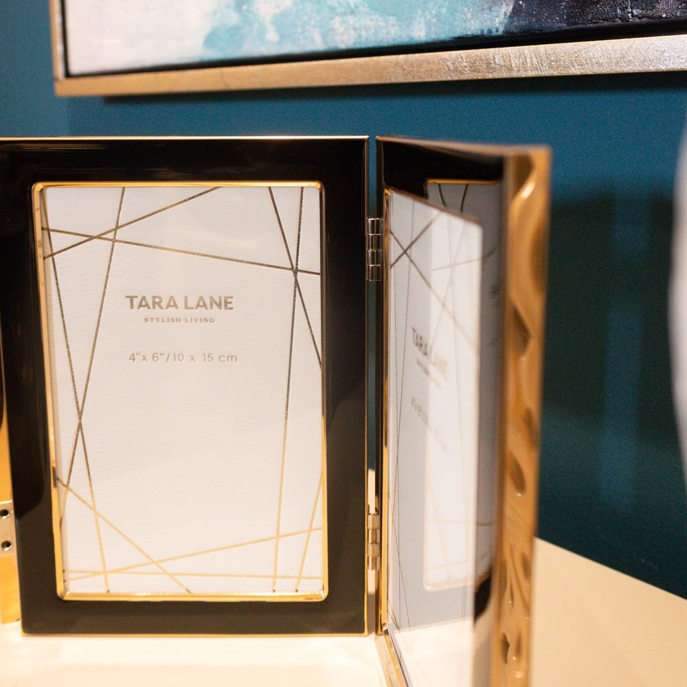 Ella Folding Frame | Black