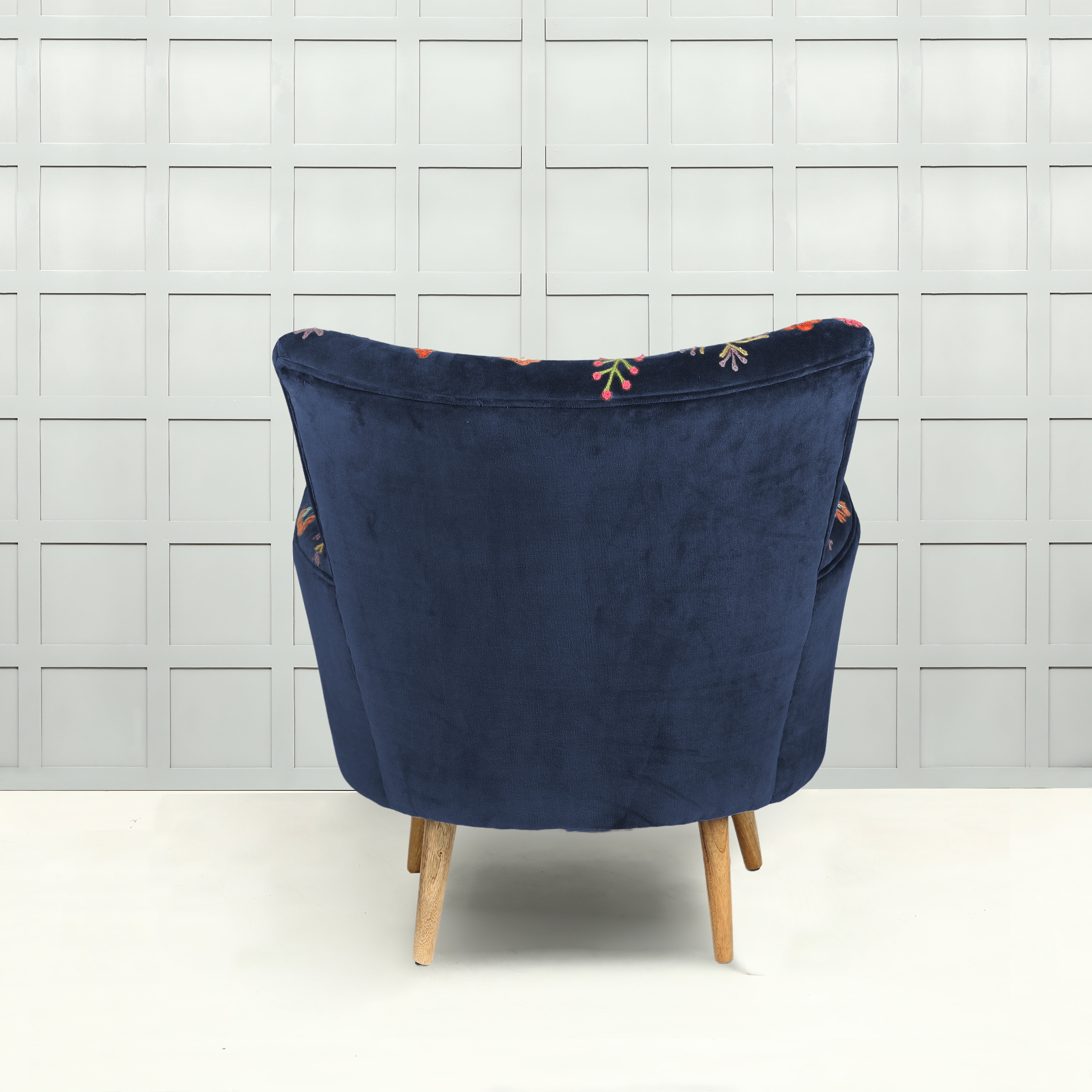 Amelia | Armchair