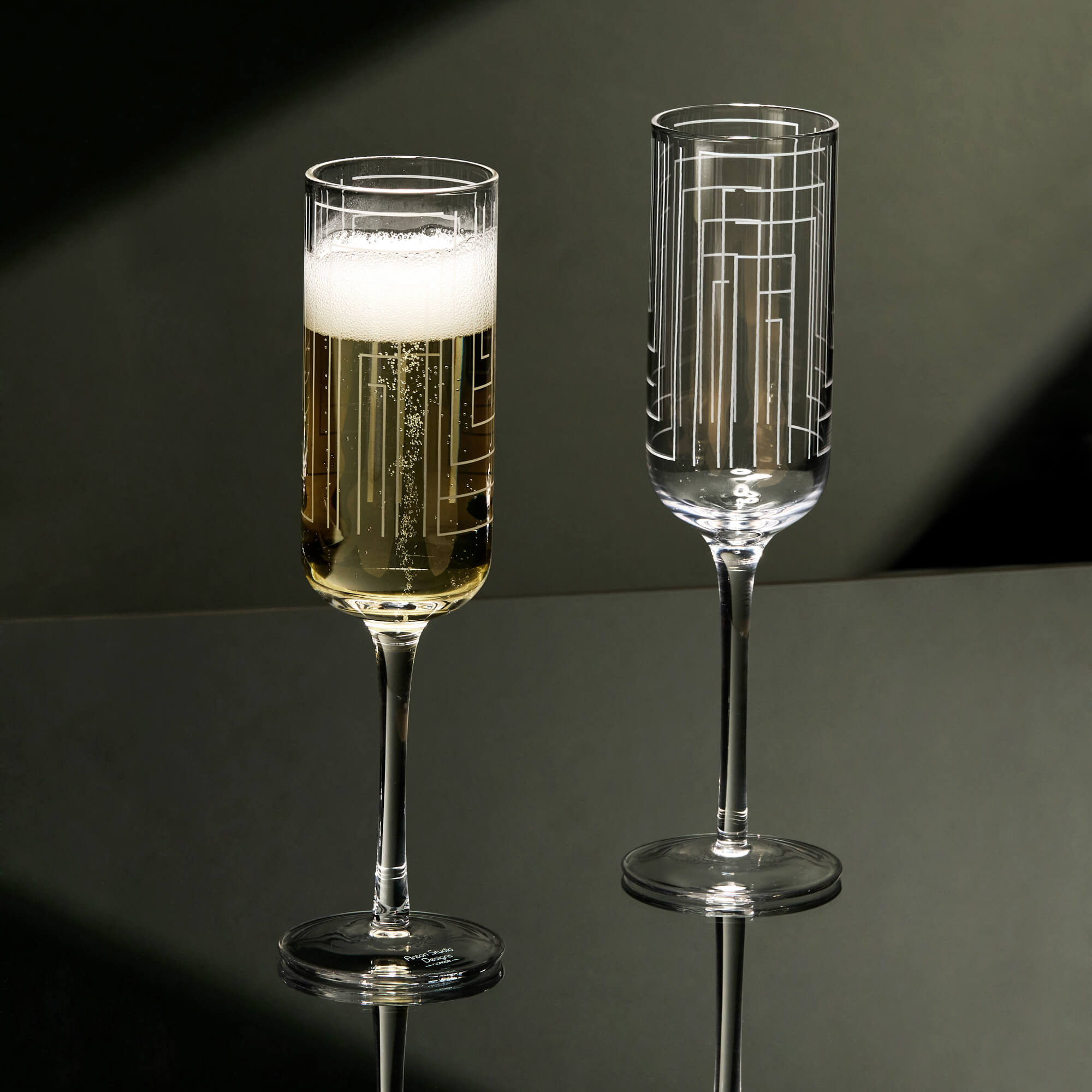 Maze | Champagne Flutes