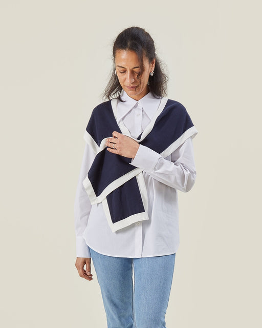 Tori Shrug | Navy