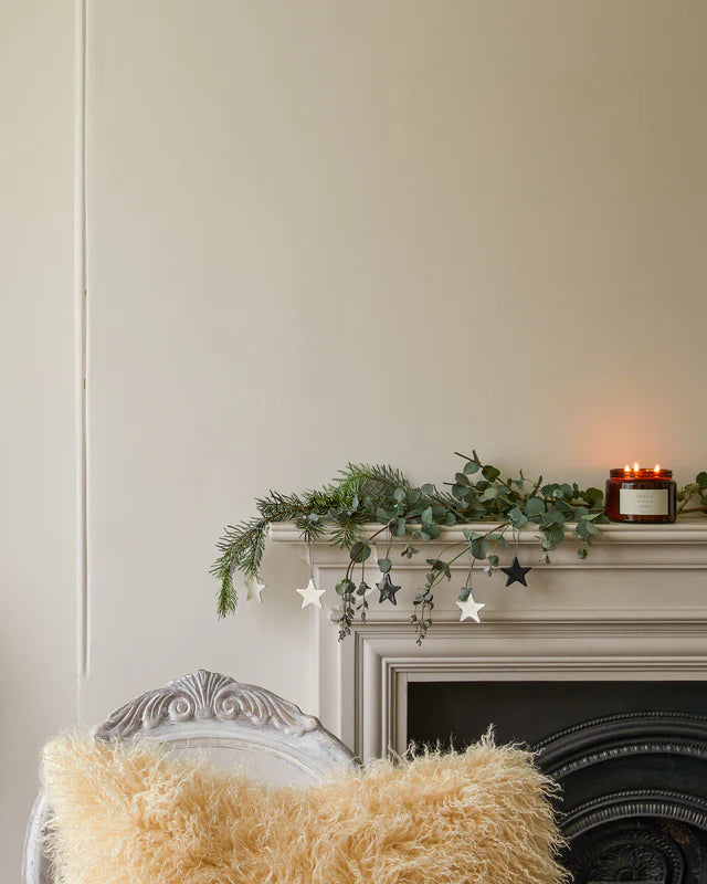 Porcelain Star | Charcoal