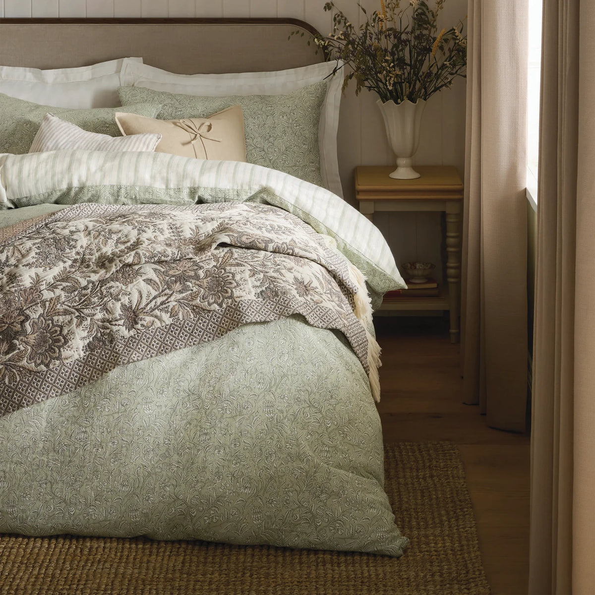 Laura Ashley Elmdon Sage Duvet Set