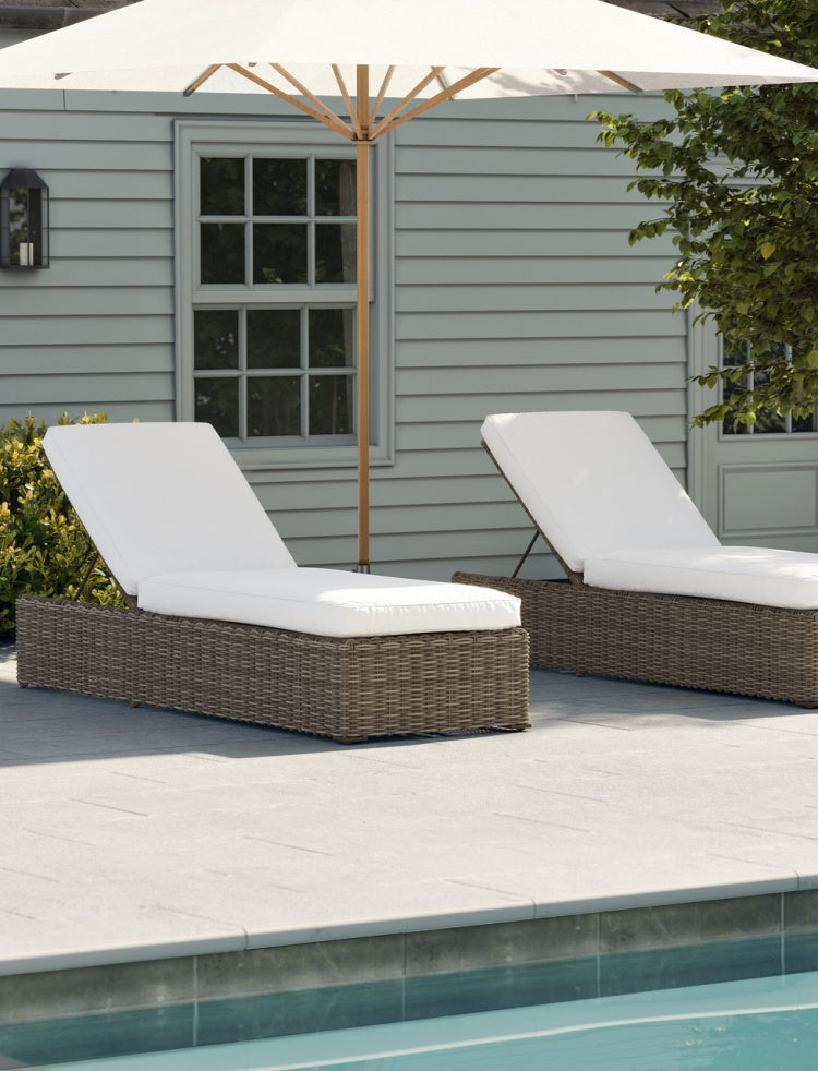 Dark Rattan Lounger
