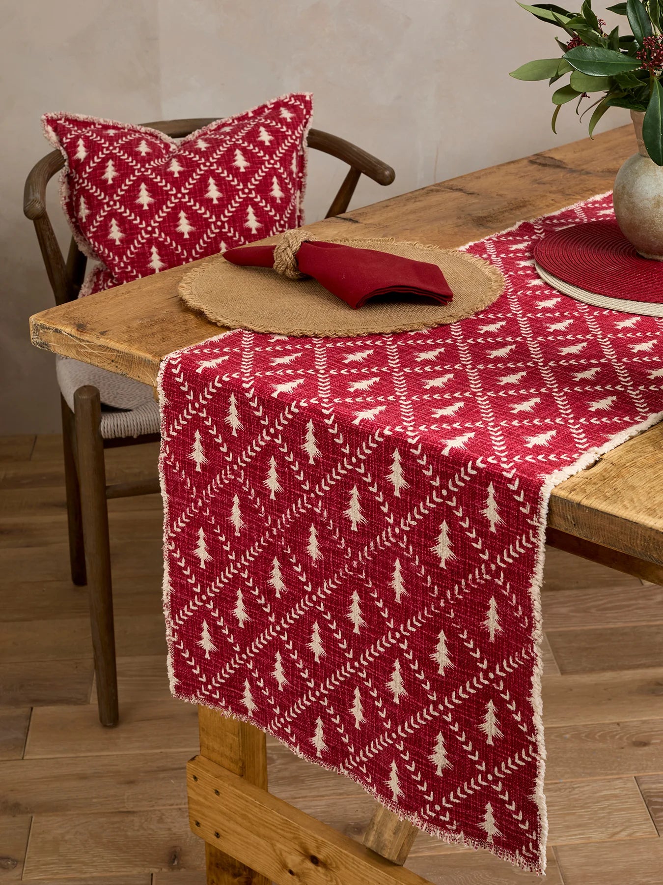 Tree Trellis Table Runner