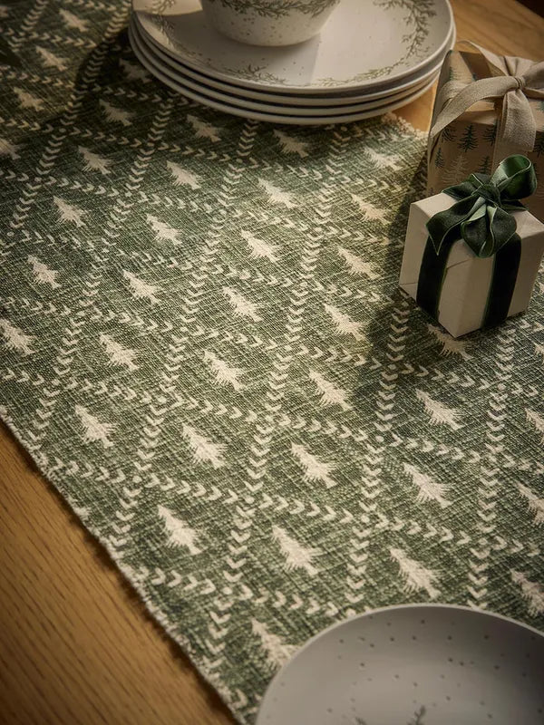 Tree Trellis Table Runner