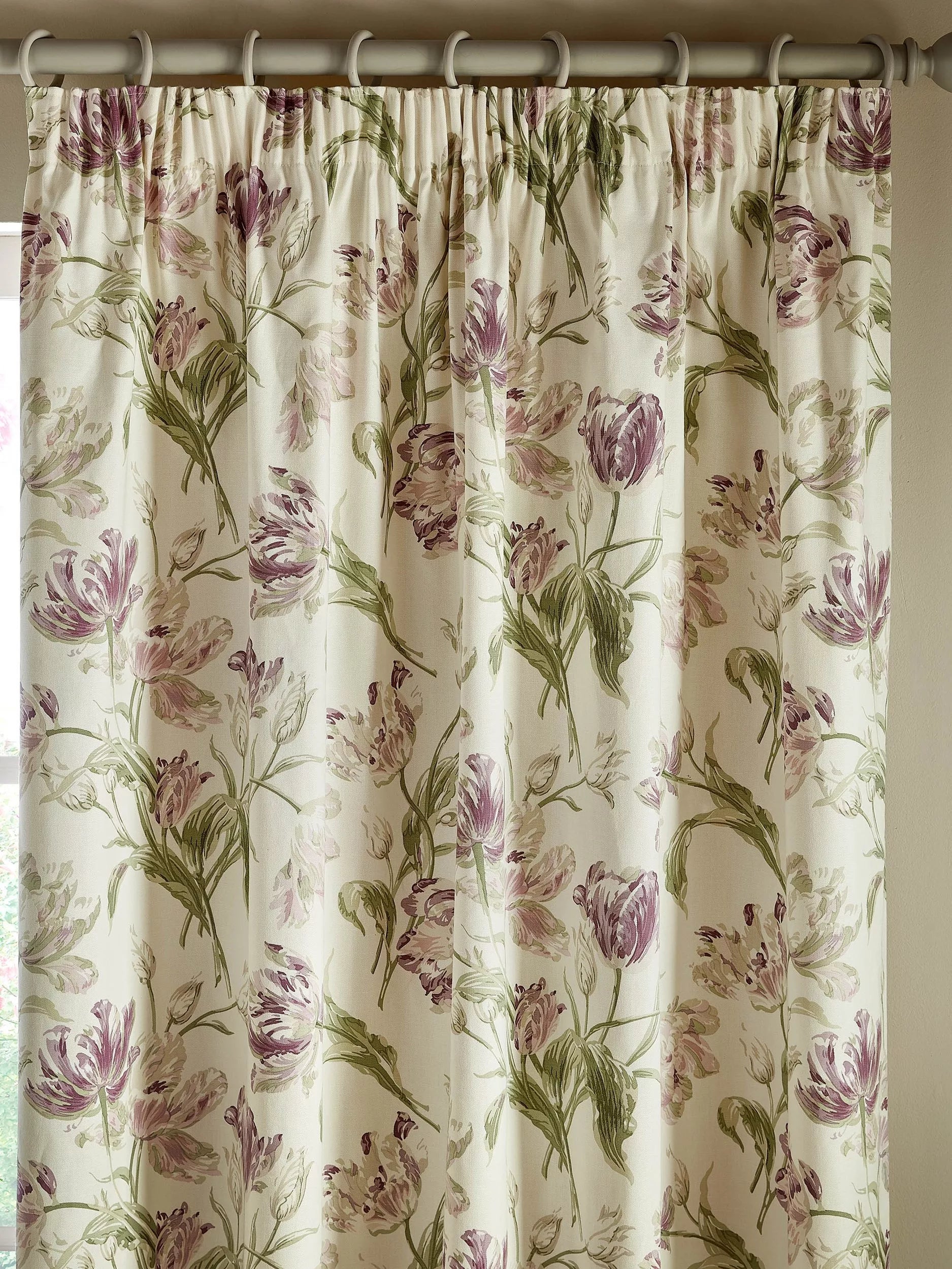 Gosford Grape | Curtains
