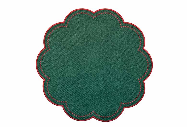 Scalloped Woven Placemat
