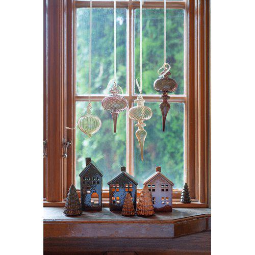 Arleen House | Porcelain