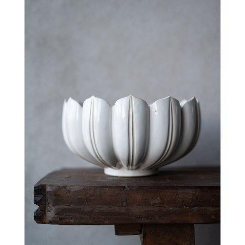 Leslie Planter | Stoneware