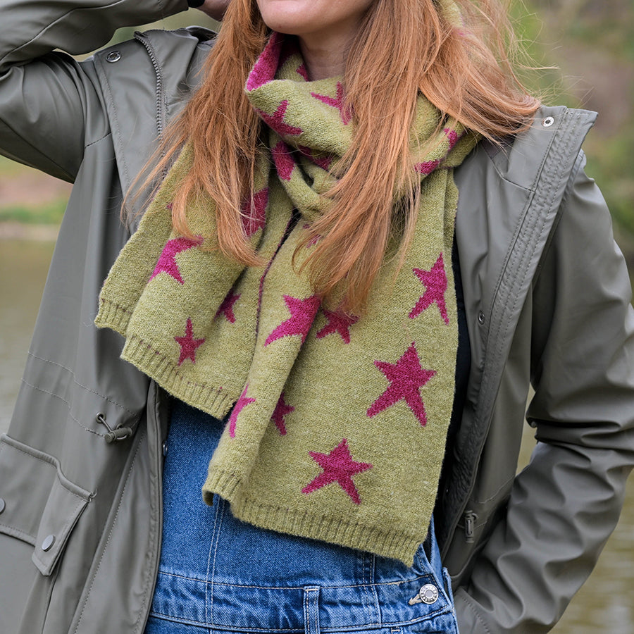 Estelle Olive & Magenta Reversible Star | Scarf