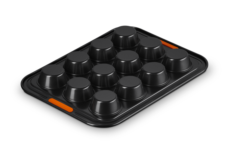 Le Creuset 12 Cup Muffin Tray