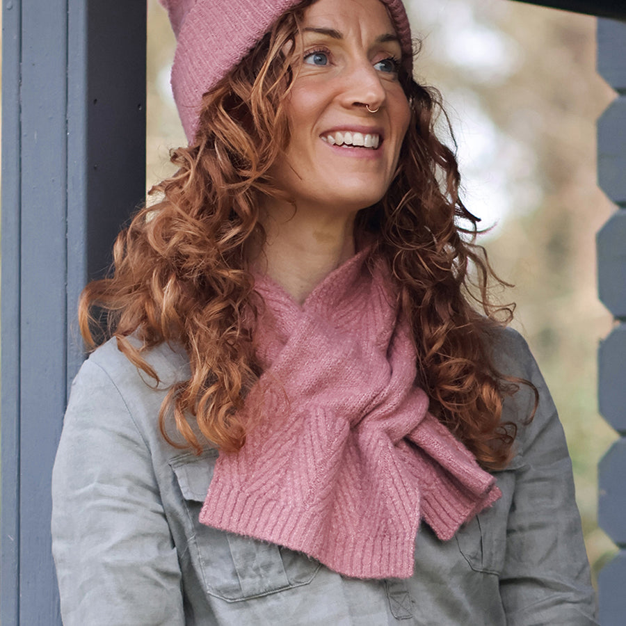 Charlotte Dusty Rose Herringbone Pull Through | Scarf