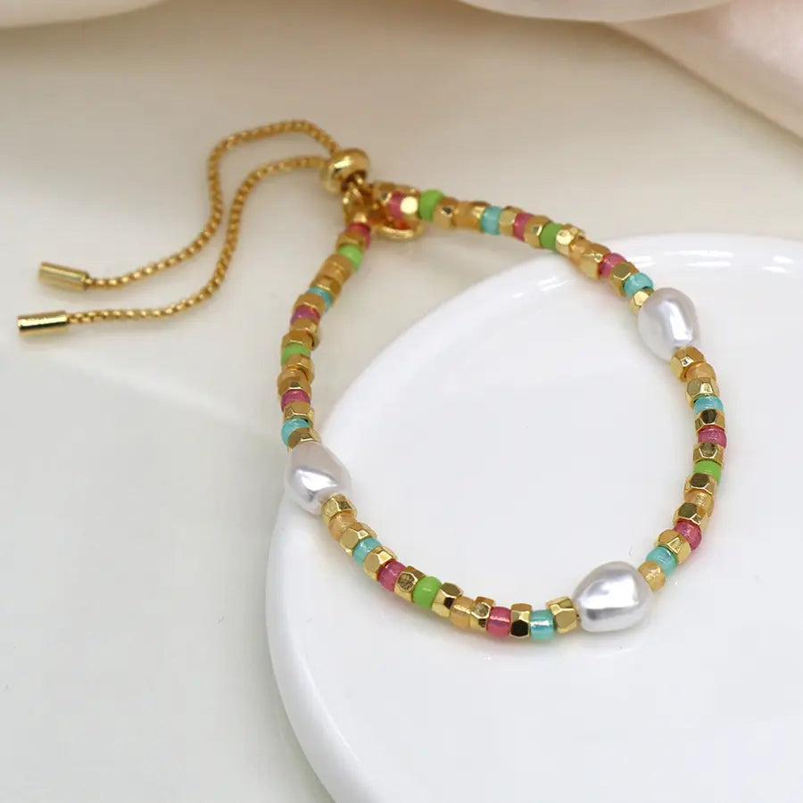 Faux Gold & Pearl Pastel Bracelet