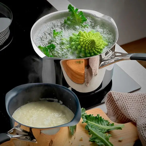 Flow 5 Piece Draining Saucepan Set