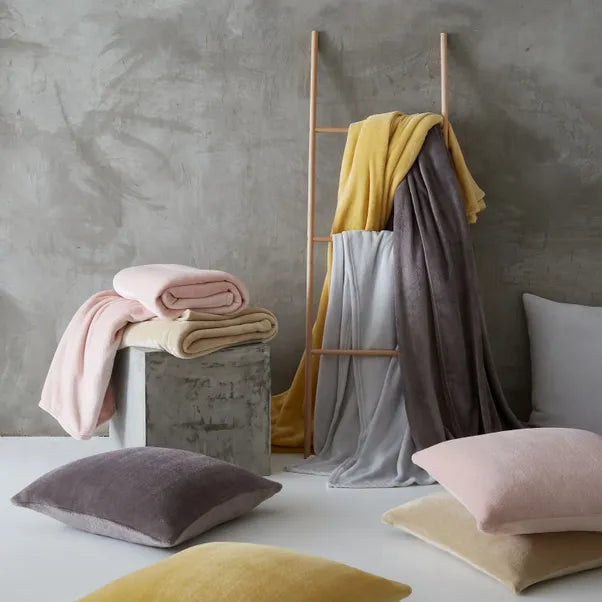 Raschel Velvet Touch Throw | Ochre