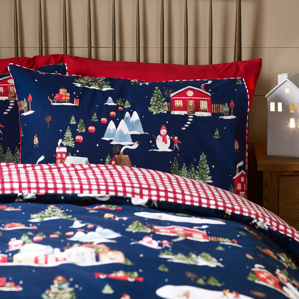 Christmas Ski Village | Duvet Covers