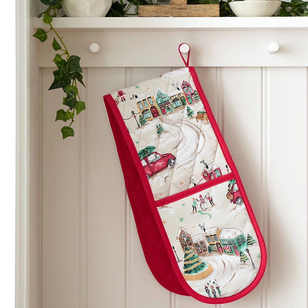 Christmas Town | Double Oven Gloves