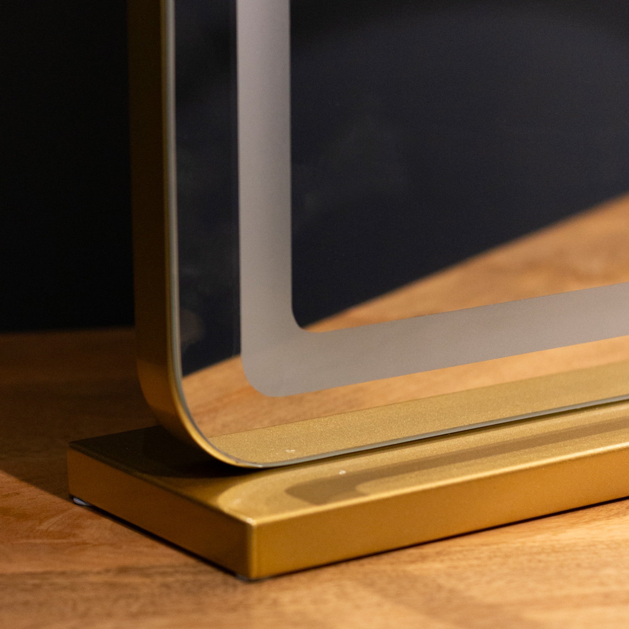 Hollywood Arch Vanity Mirror | Gold